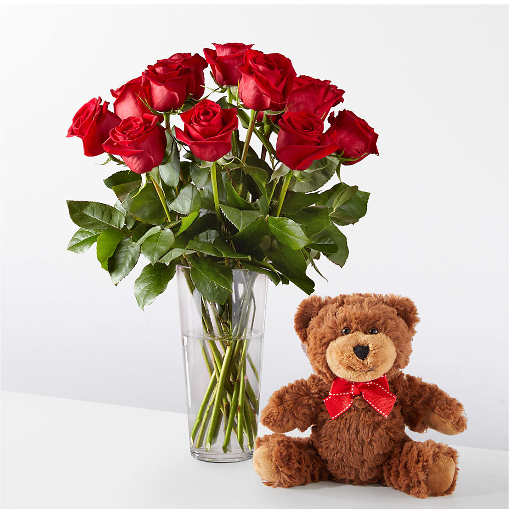 Romantic Long Stem Red Rose Bouquet Bundles – Hummelstown Flowers, Hummelstown PA