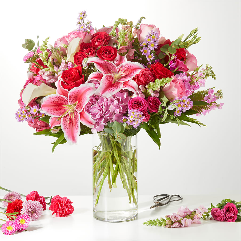 Swooning Over You - A Luxury Florist Original – Hummelstown Flowers, Hummelstown PA