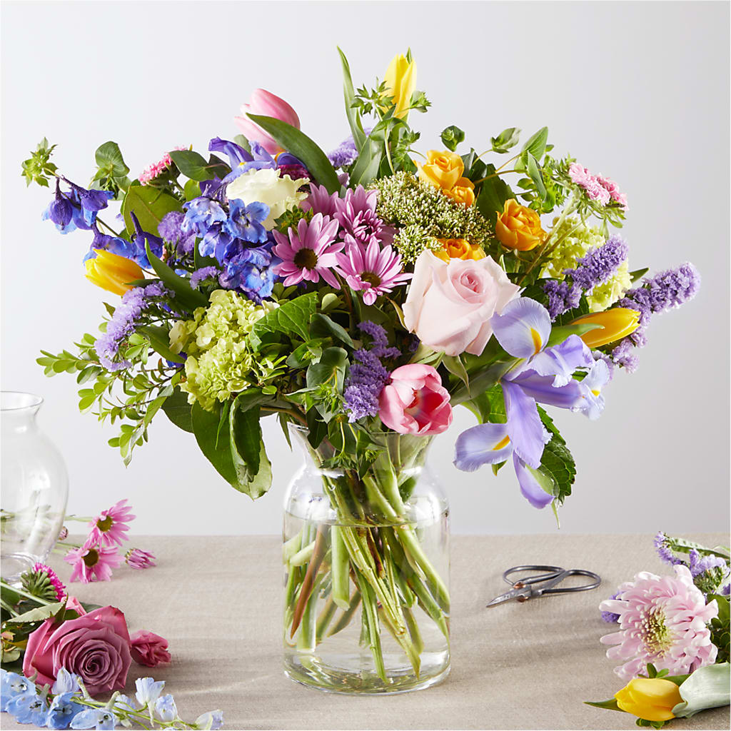 Pastel Tradition - A Florist Original – Hummelstown Flowers, Hummelstown PA