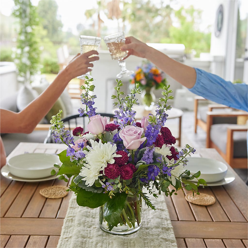 Violet Frost Bouquet – Hummelstown Flowers, Hummelstown PA