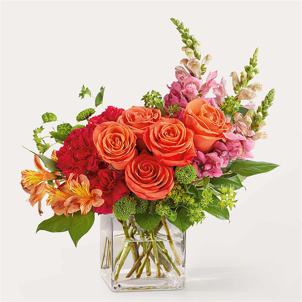 Cosmopolitan Bouquet – Hummelstown Flowers, Hummelstown PA