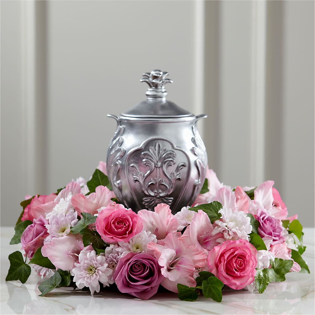 Glorious Tribute Arrangement – Hummelstown Flowers, Hummelstown PA