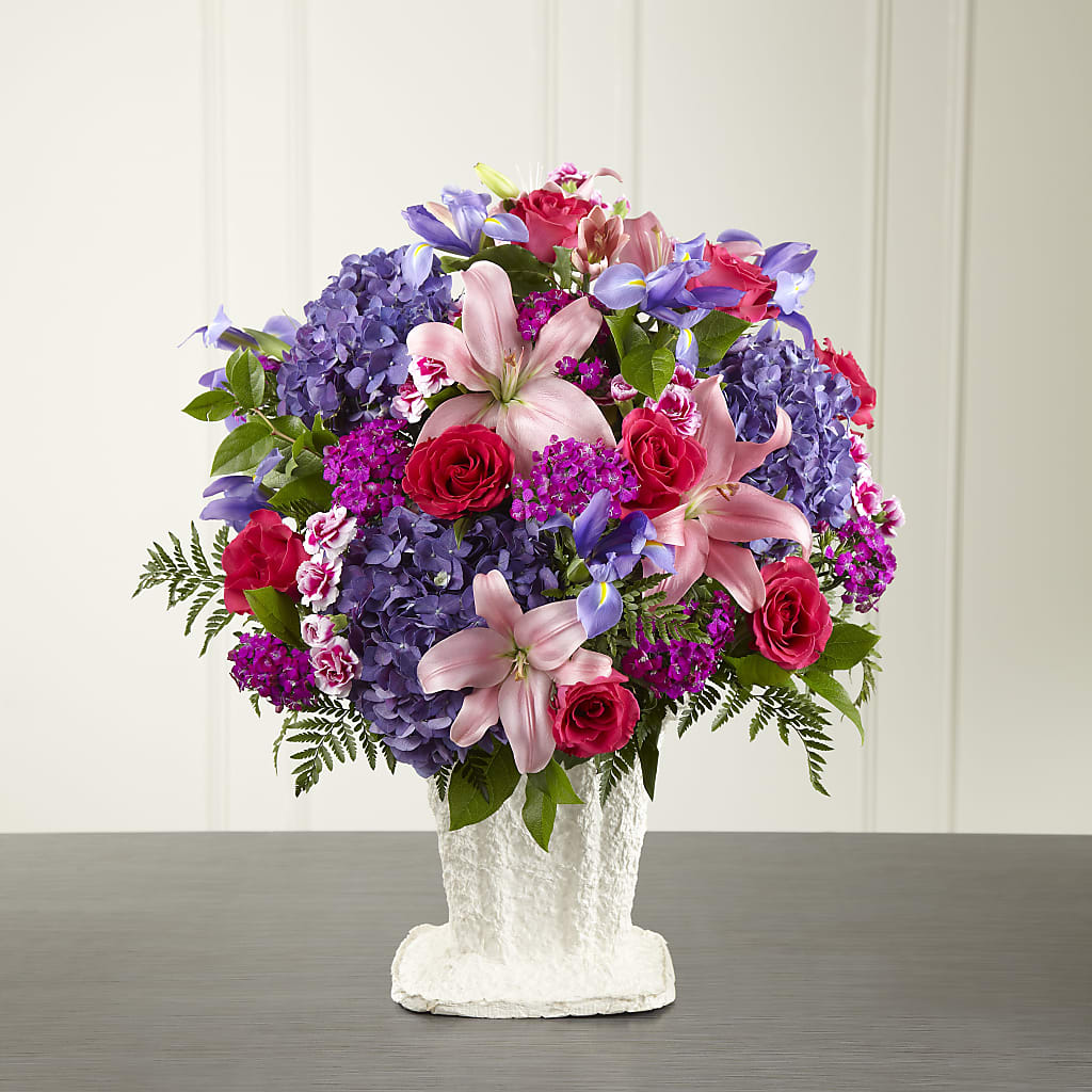 We Fondly Remember Arrangement – Hummelstown Flowers, Hummelstown PA