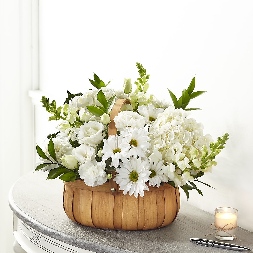 Pure Ivory Basket – Hummelstown Flowers, Hummelstown PA