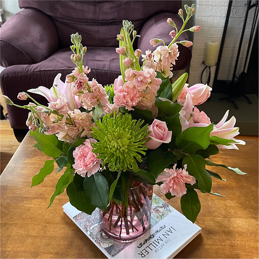 Pretty in Pink Bouquet – Hummelstown Flowers, Hummelstown PA