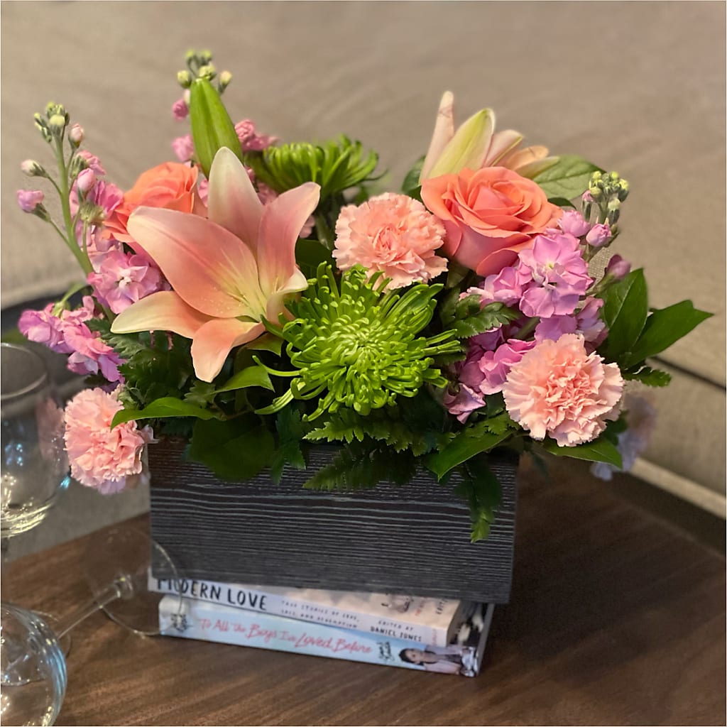 Beautiful Spirit Basket – Hummelstown Flowers, Hummelstown PA