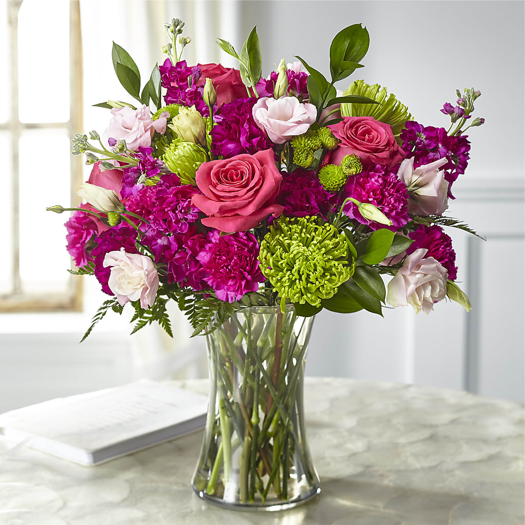 Everlasting Embrace Bouquet – Hummelstown Flowers, Hummelstown PA
