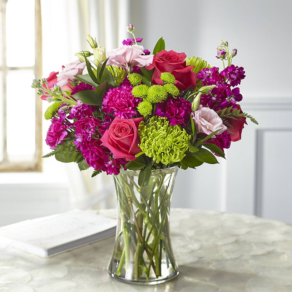 Everlasting Embrace Bouquet – Hummelstown Flowers, Hummelstown PA