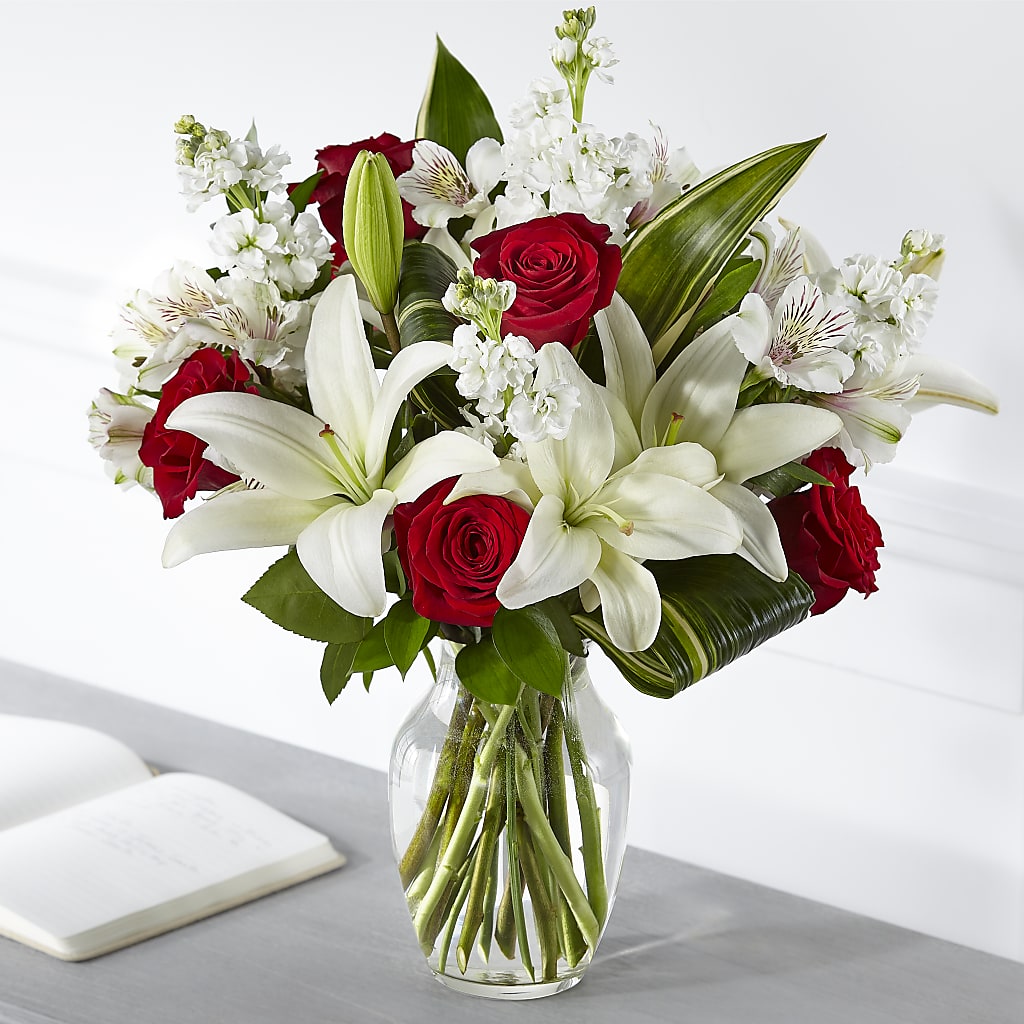 Loving Respect Bouquet – Hummelstown Flowers, Hummelstown PA