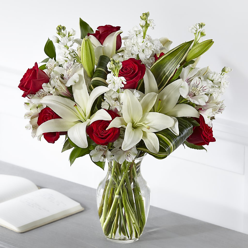 Loving Respect Bouquet – Hummelstown Flowers, Hummelstown PA