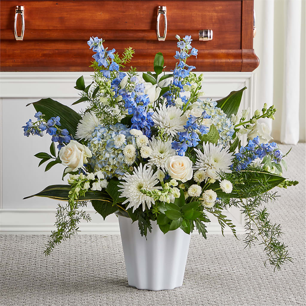 Everlasting Memories Floor Basket – Hummelstown Flowers, Hummelstown PA