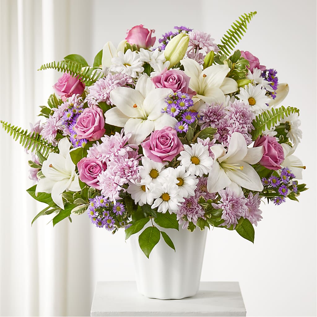 Warmest Thoughts Tabletop Basket – Hummelstown Flowers, Hummelstown PA