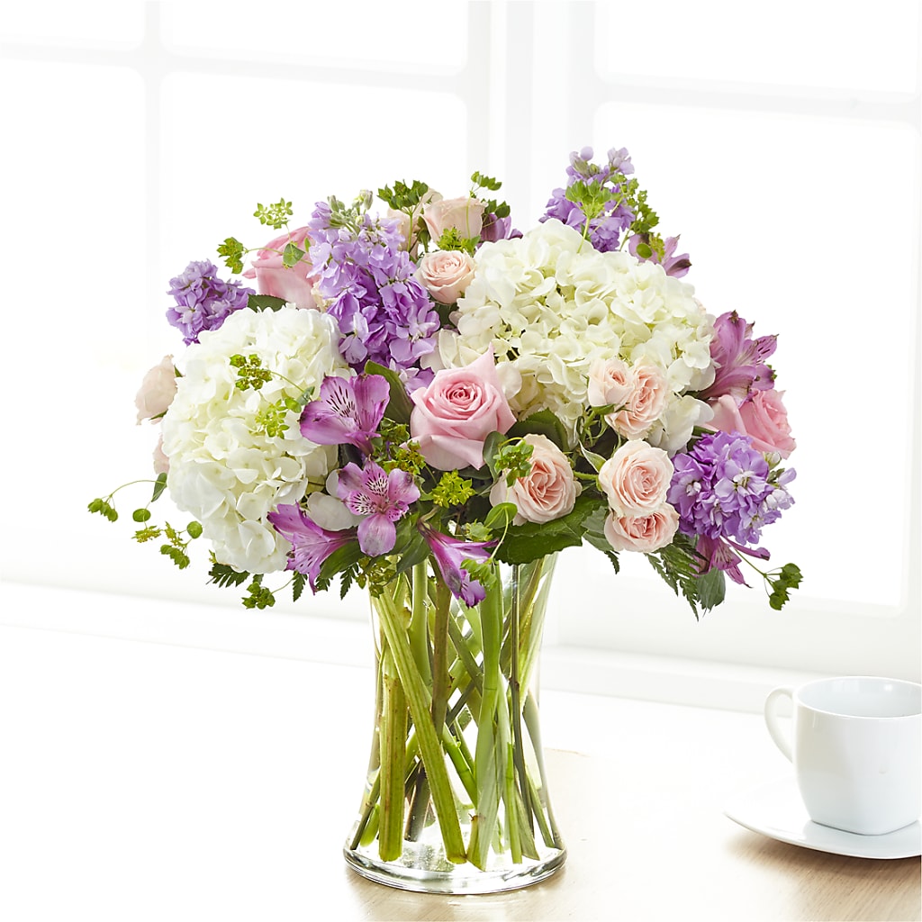 Shared Sentiment Bouquet – Hummelstown Flowers, Hummelstown PA