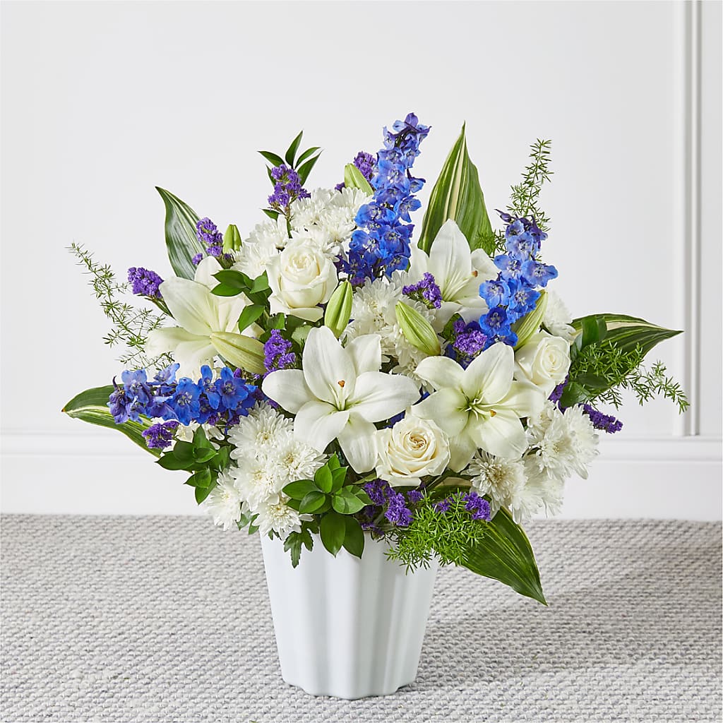 Take Comfort Floor Basket – Hummelstown Flowers, Hummelstown PA