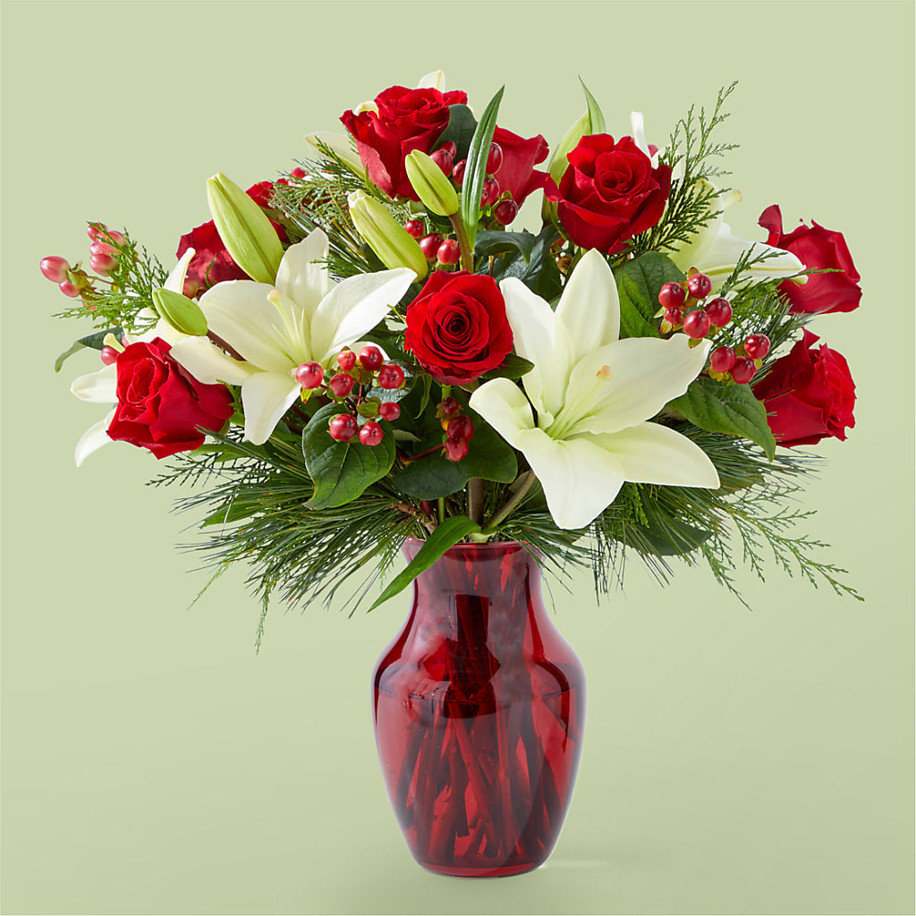 Evergreen Delight Bouquet – Hummelstown Flowers, Hummelstown PA
