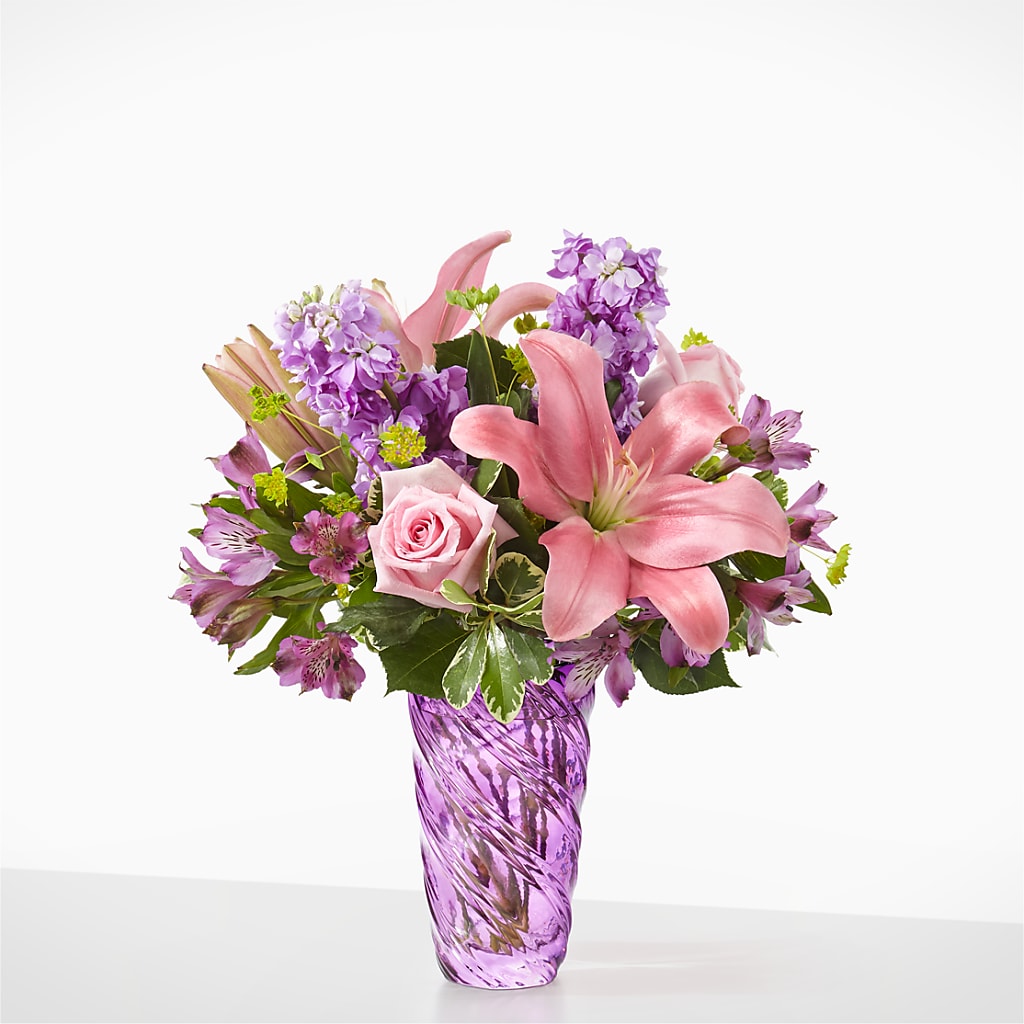Precious Petals Bouquet with Luxe Swirl Vase – Hummelstown Flowers, Hummelstown PA