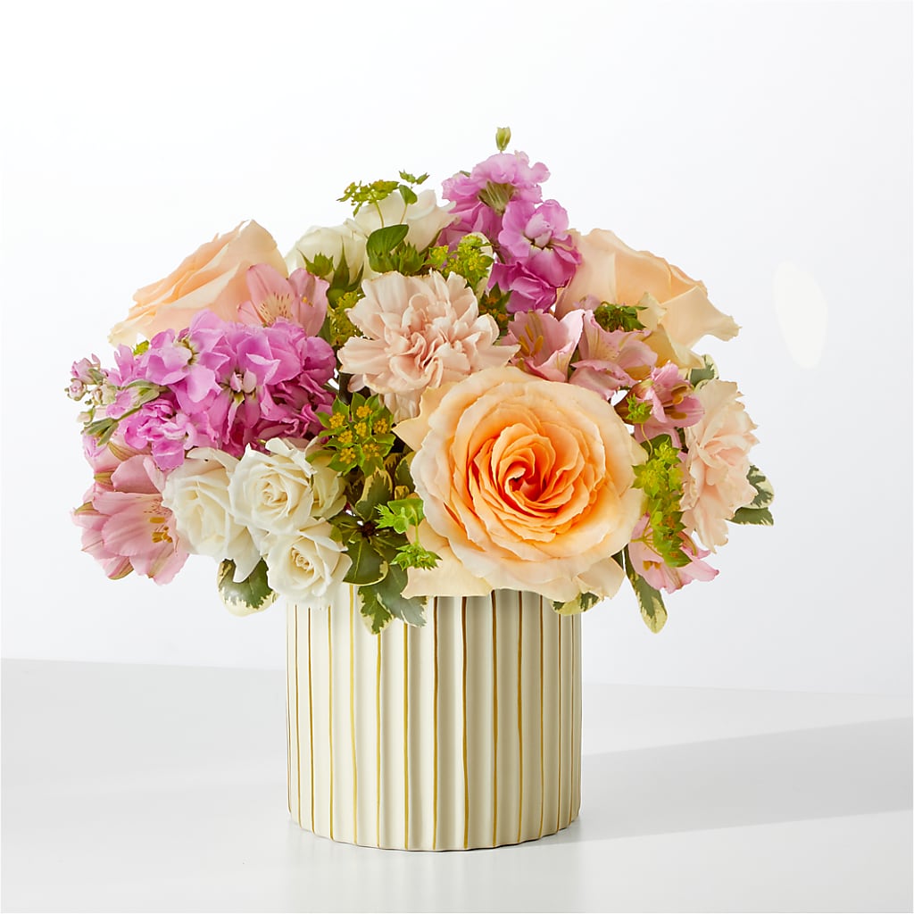 Paradise Bouquet with Ivory Vase – Hummelstown Flowers, Hummelstown PA