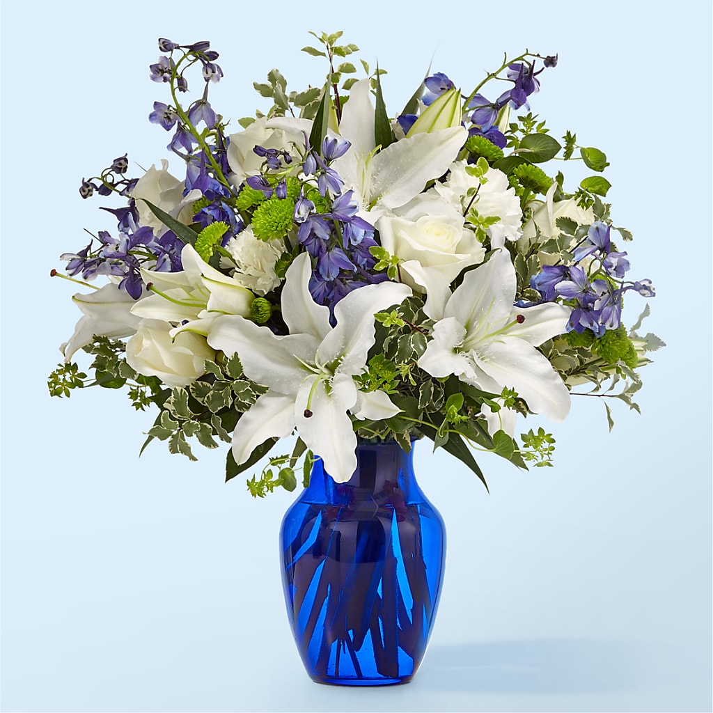 Santorini Bouquet – Hummelstown Flowers, Hummelstown PA