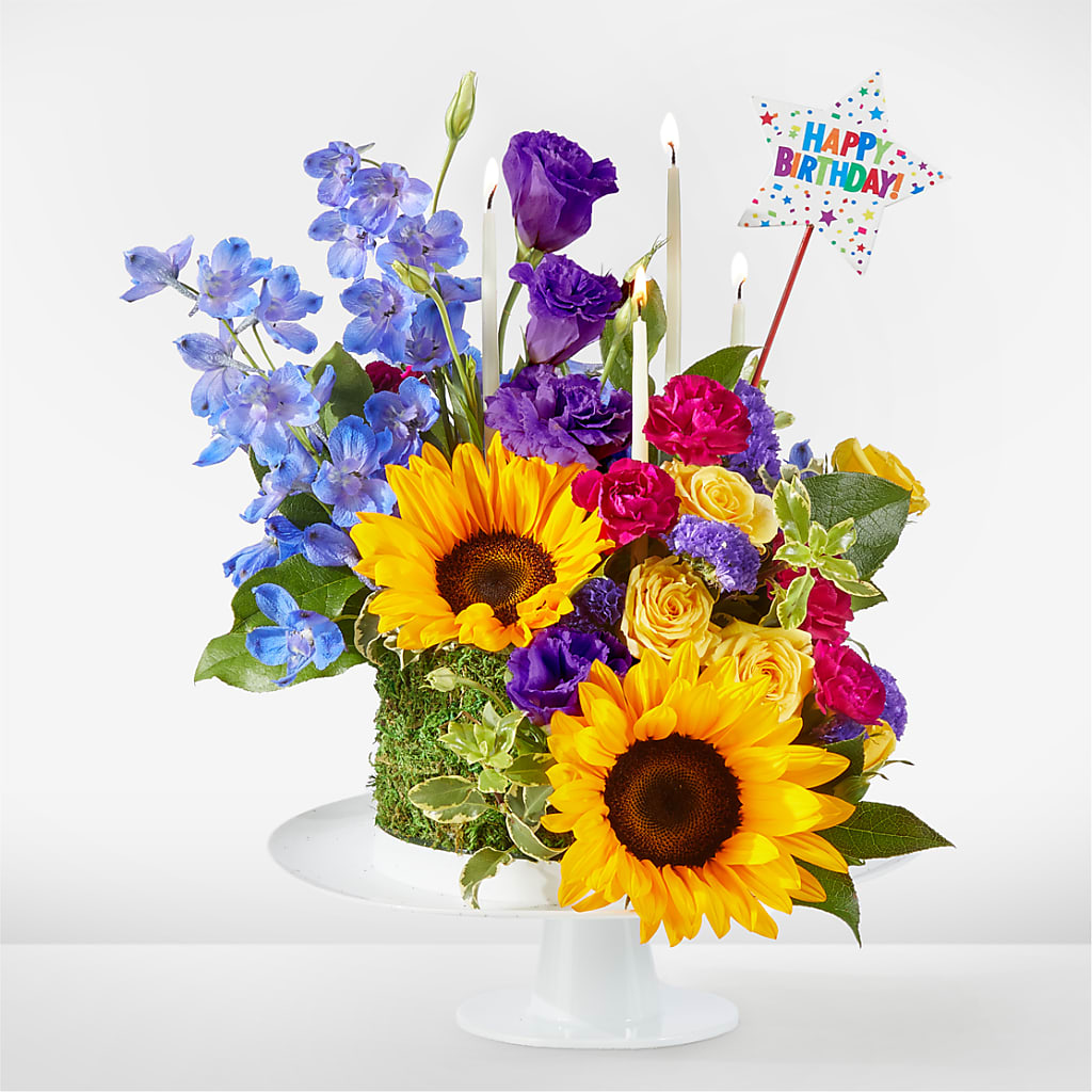 Star of the Day Floral Cake – Hummelstown Flowers, Hummelstown PA