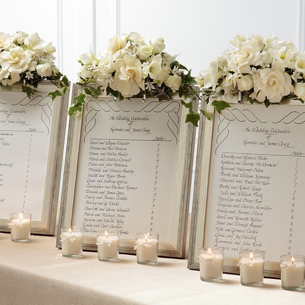 Colonnade Frame Décor – Hummelstown Flowers, Hummelstown PA