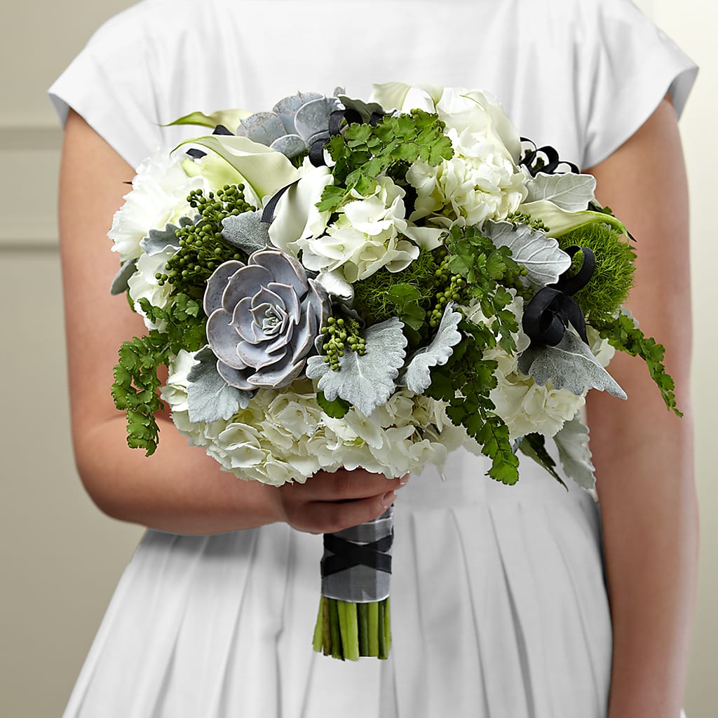 Sweet Innocence Bouquet – Hummelstown Flowers, Hummelstown PA