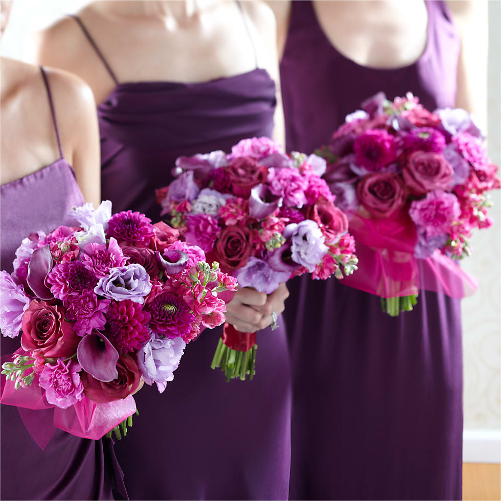 Bridesmaid's Garden Bouquet – Hummelstown Flowers, Hummelstown PA