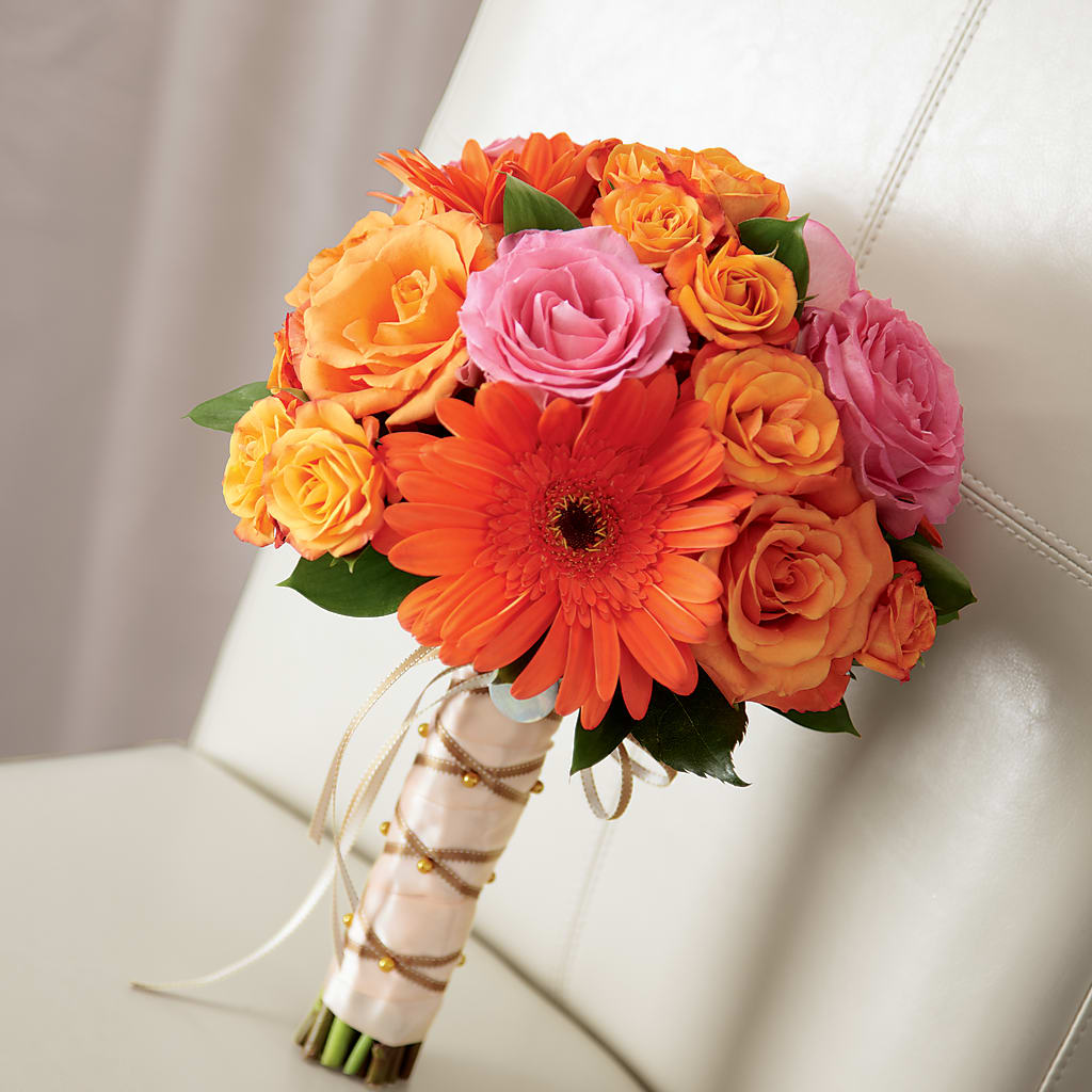 Lifetime of Love Bouquet – Hummelstown Flowers, Hummelstown PA