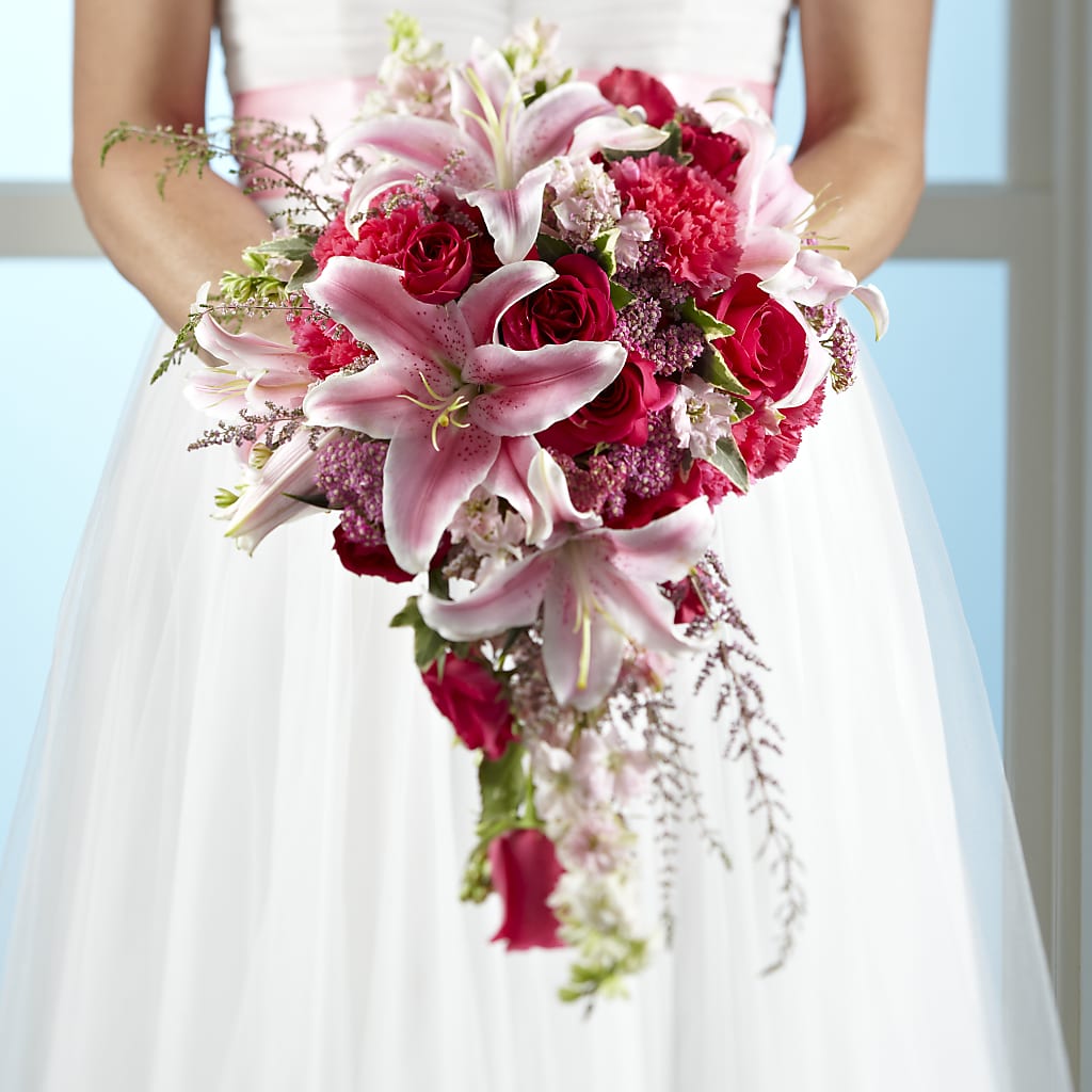 Lily & Rose Bouquet – Hummelstown Flowers, Hummelstown PA