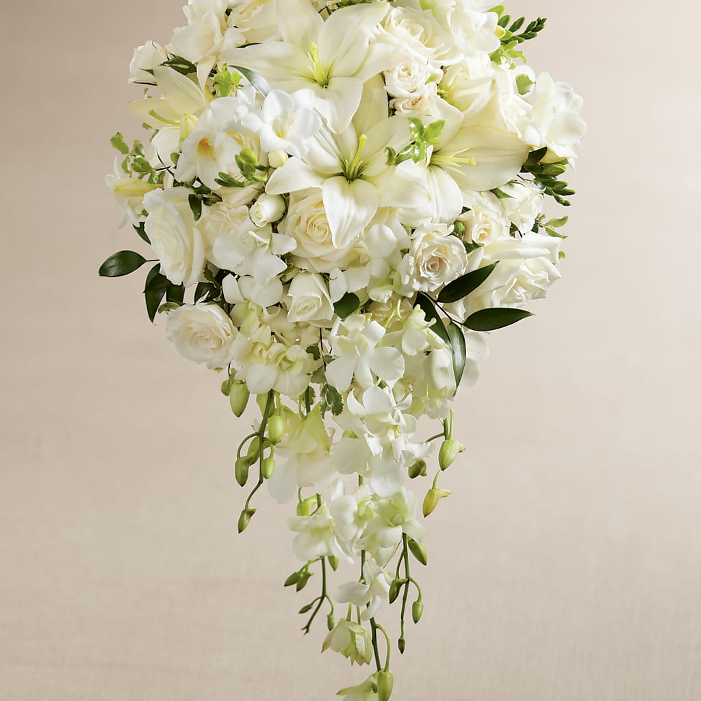 White Wonders Bouquet – Hummelstown Flowers, Hummelstown PA