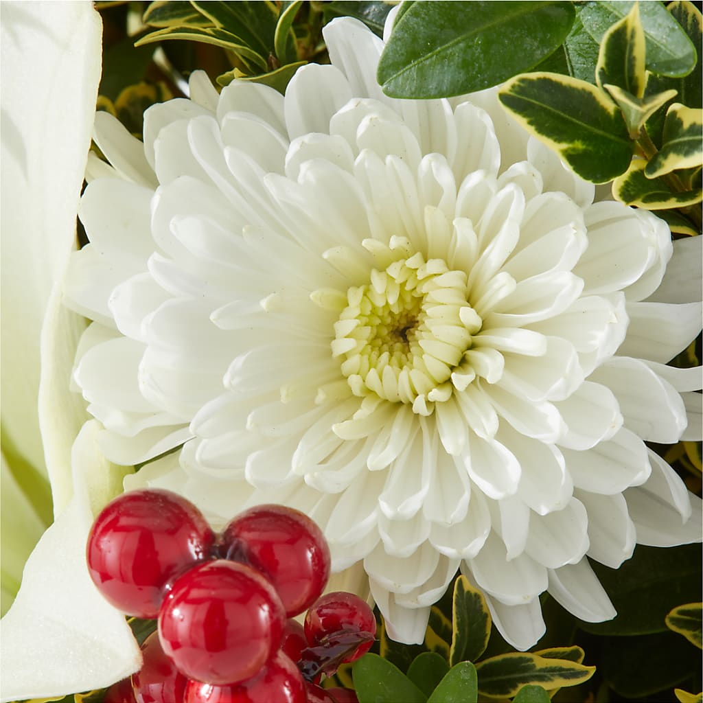 Festive Moments Tree –  Hummelstown Flowers, Hummelstown PA