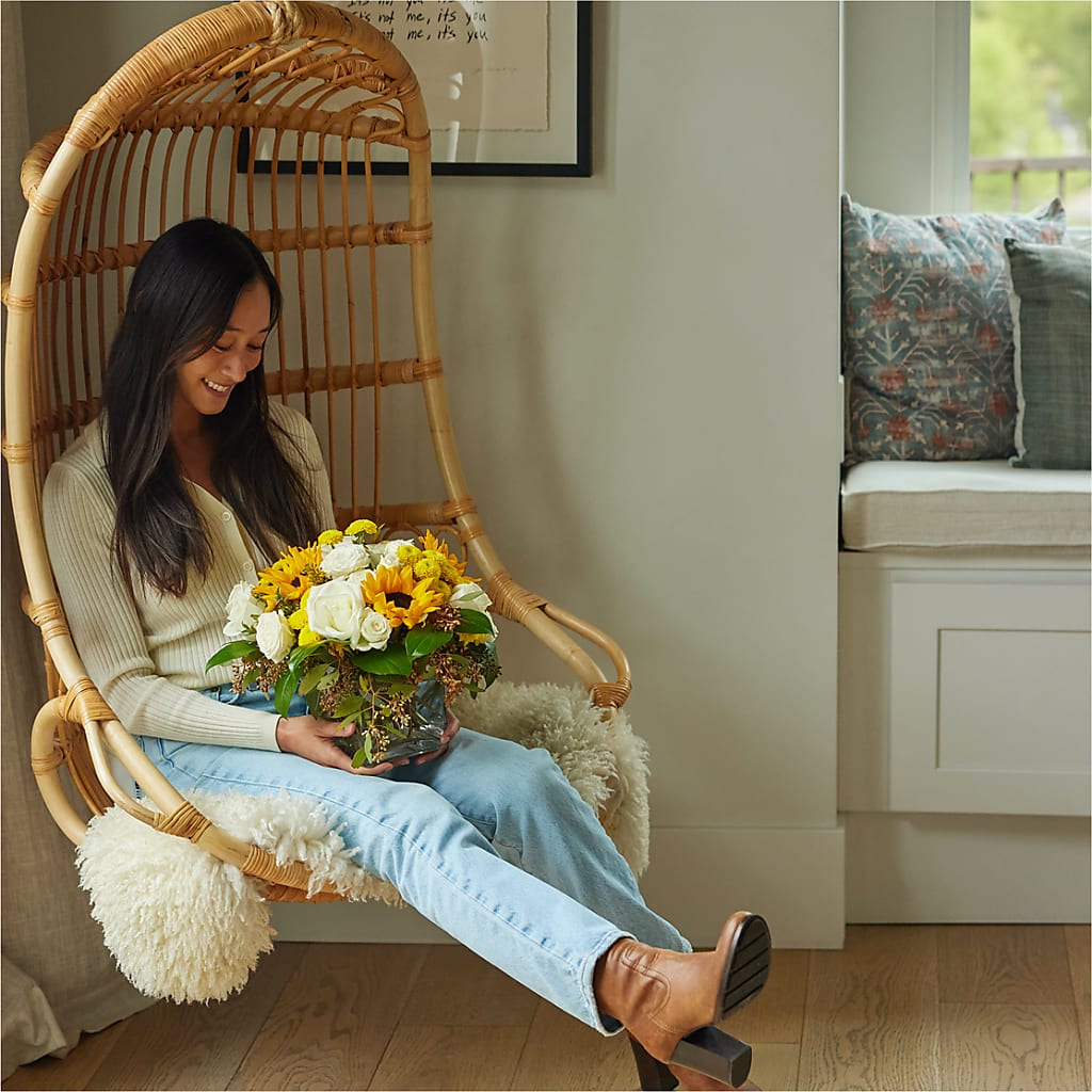 Luminous Morning Bouquet –  Hummelstown Flowers, Hummelstown PA