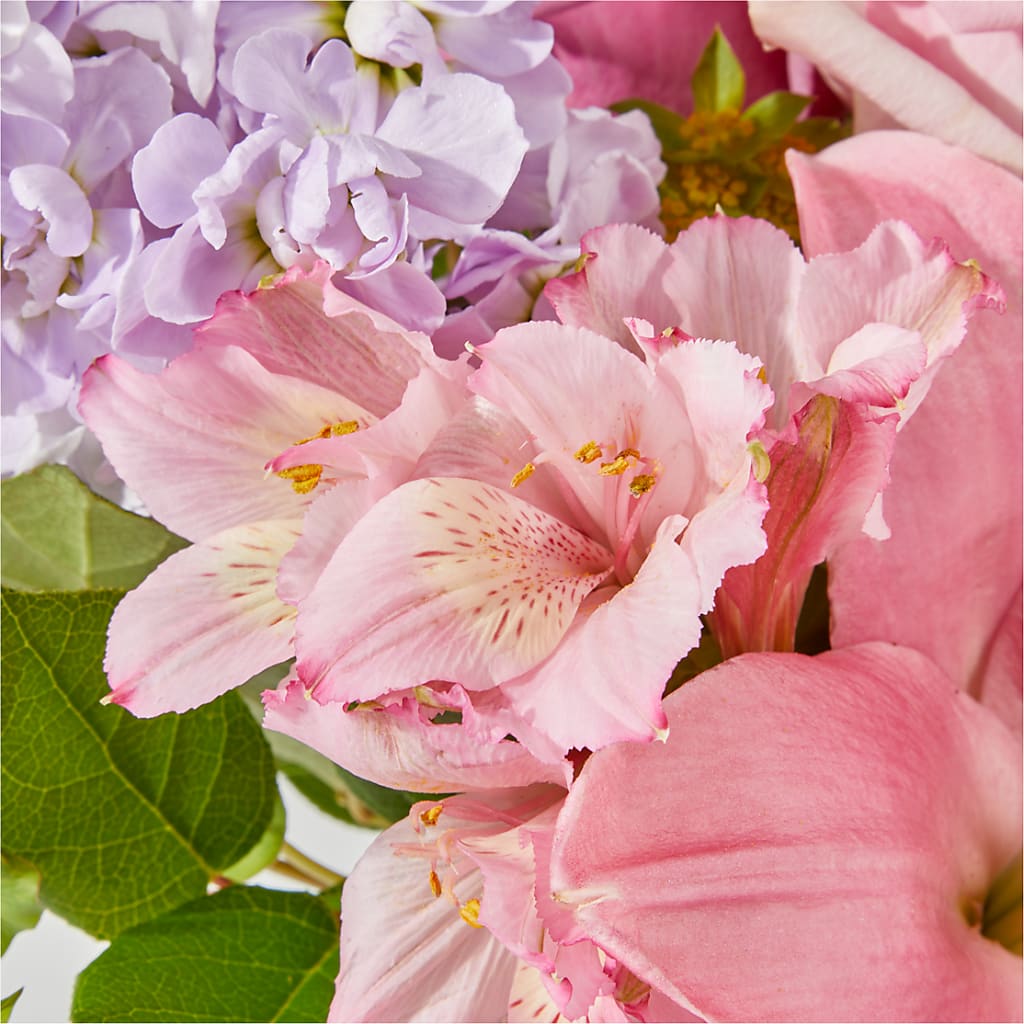 The Crown Jewel Bouquet –  Hummelstown Flowers, Hummelstown PA