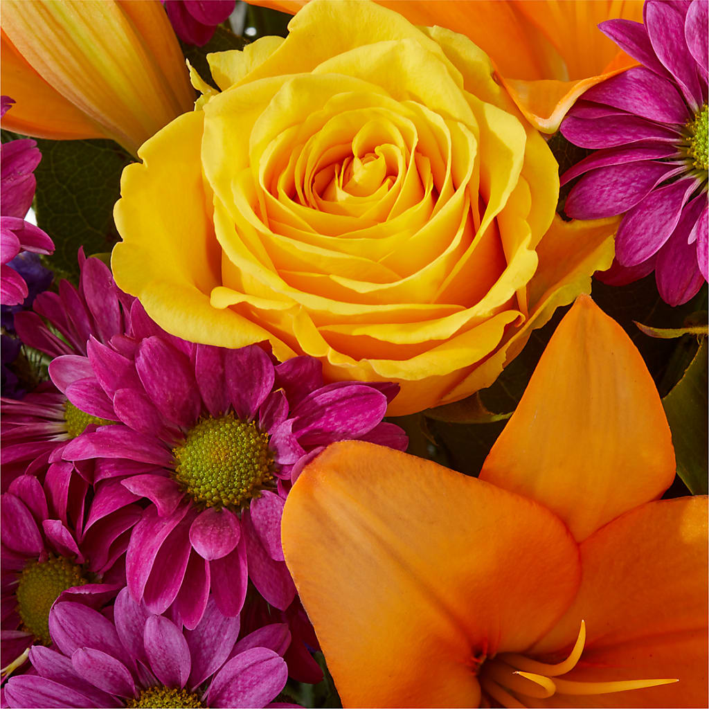 Colorful Visions Bouquet –  Hummelstown Flowers, Hummelstown PA