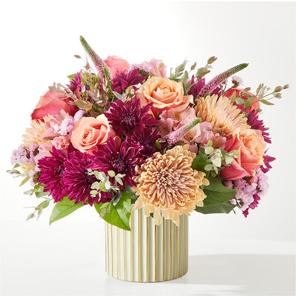 Berry Cobbler Bouquet with Ivory Vase –  Hummelstown Flowers, Hummelstown PA