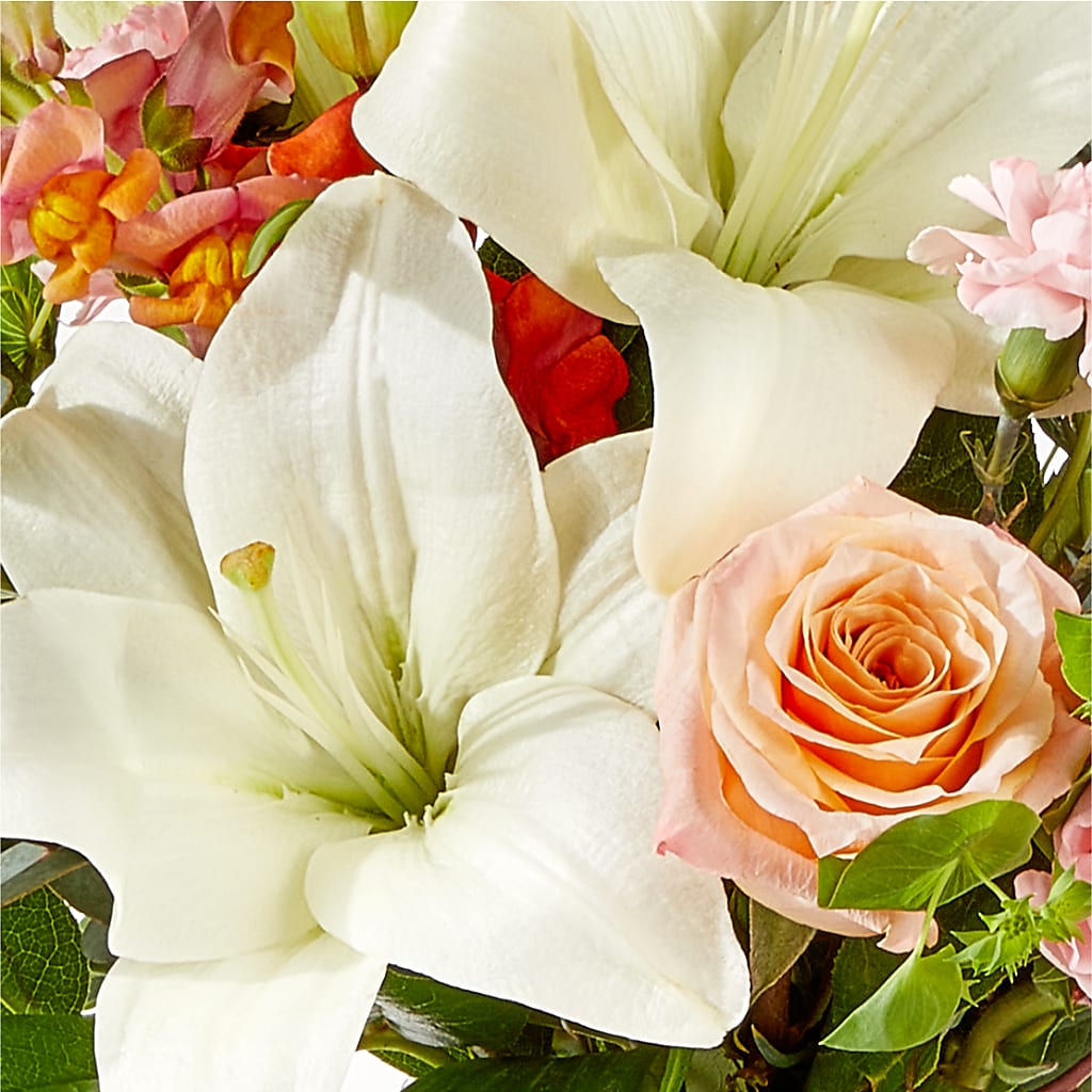 Grapefruit Splash Bouquet –  Hummelstown Flowers, Hummelstown PA
