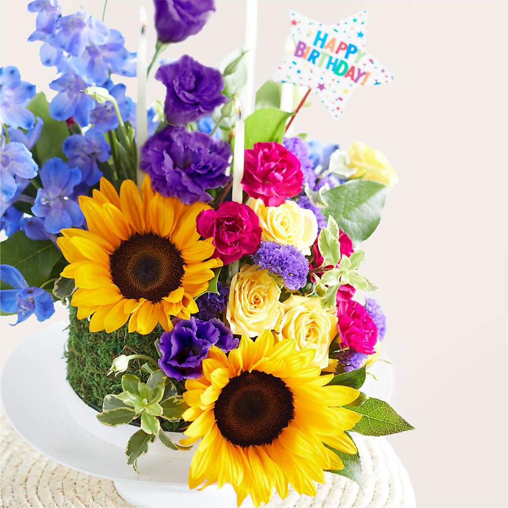 Star of the Day Floral Cake –  Hummelstown Flowers, Hummelstown PA