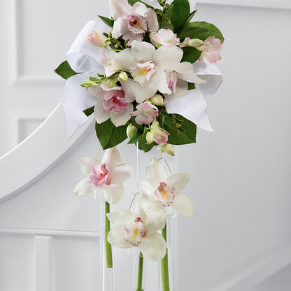 Perfect Entrance Pew Arrangement –  Hummelstown Flowers, Hummelstown PA
